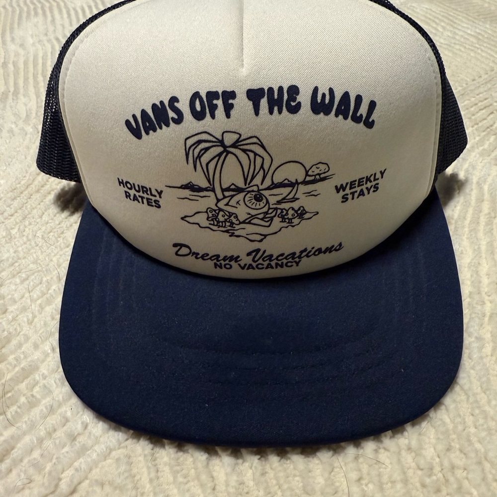 Vans Navy and White snap back Tucker hat